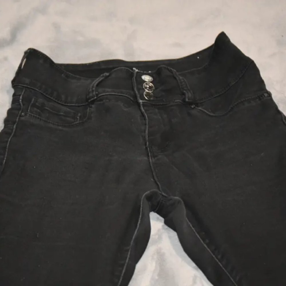 Black Skinny Jeans